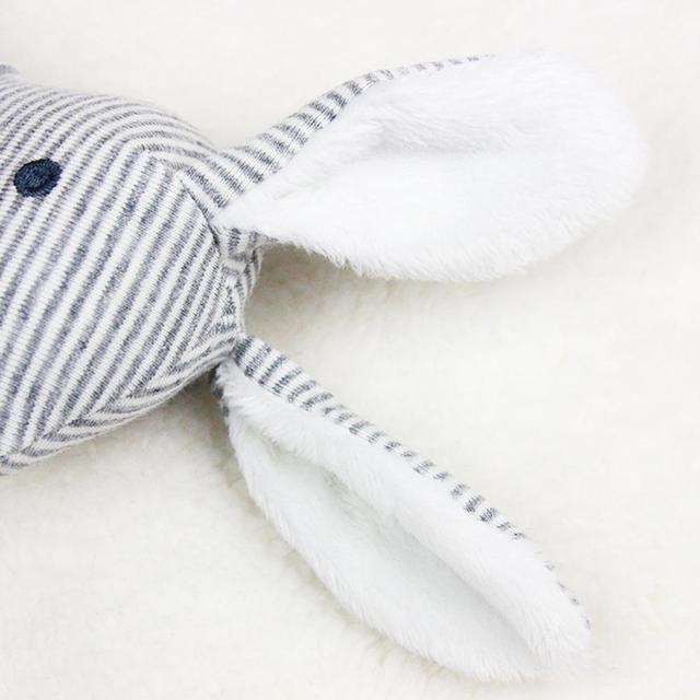 Długie ucho królik: śliczna grzechotka dla dzieci - ręczna zabawka dzwoneczek z BB, wydająca dźwięki, chwytająca pluszowa zabawka dla dzieci - Wianko - 7