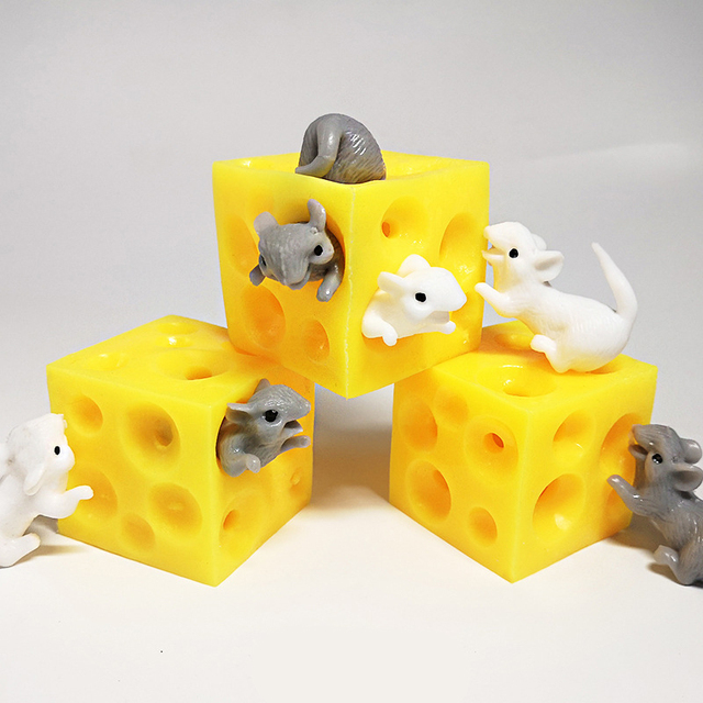 Kreatywna mysz serowa - zabawka antystresowa, blok sera, zabawa w chowanego - Wianko - 1