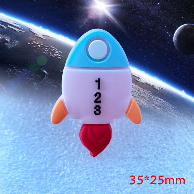 12 Figurki miękkie statek kosmiczny, rakieta, astronauta - seria cute cartoon kawaii - idealne do albumu scrapbookingu DIY i ozdabiania obudowy telefonu komórkowego - A72 - Wianko - 6