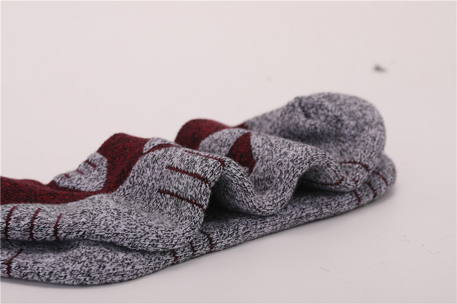 Męskie termiczne skarpety trekkingowe bawełniane, idealne do zimowej turystyki, biegania i narciarstwa - Wianko - 9