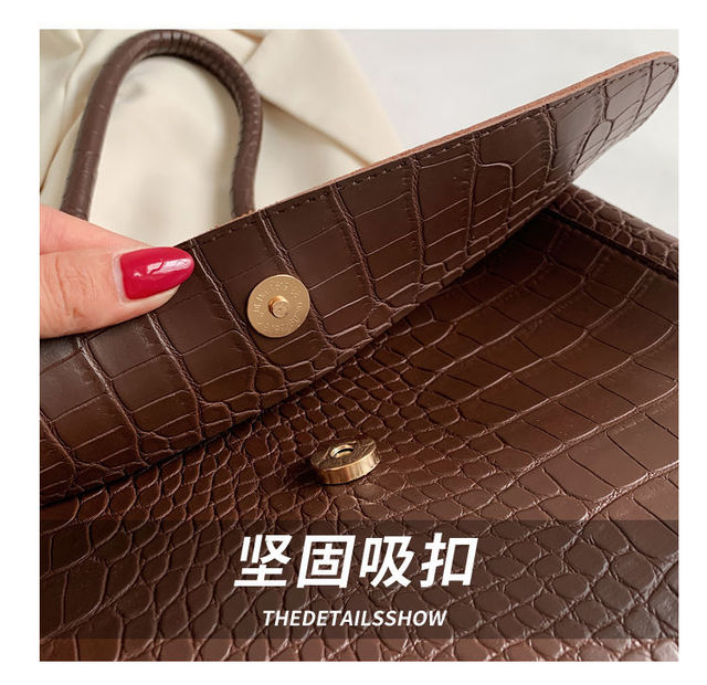 Duża luksusowa damska torba na ramię z krokodylowym wzorem i dużą pojemnością - Wianko - 6