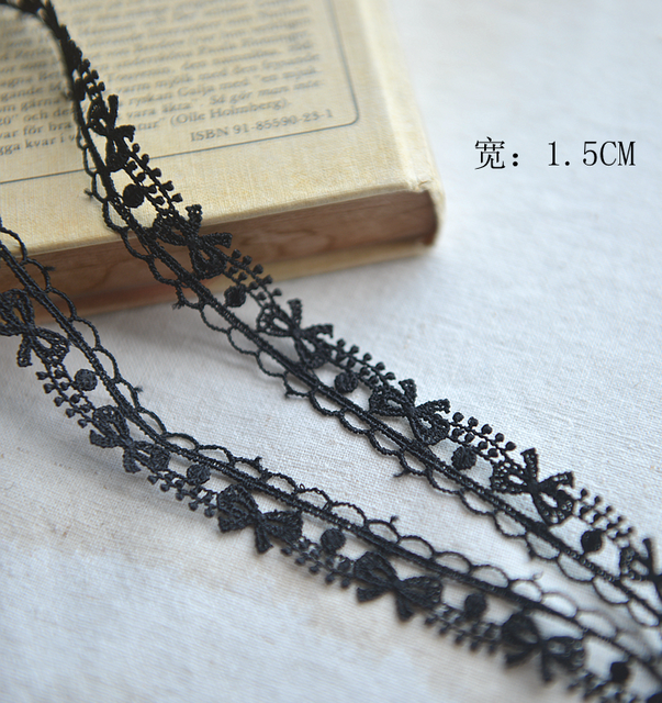 Koronka: Biała i czarna rozpuszczalna koronka z wykwintnym haftem, szerokość 1.5cm, do zasłon, sukienek i DIY - Wianko - 8
