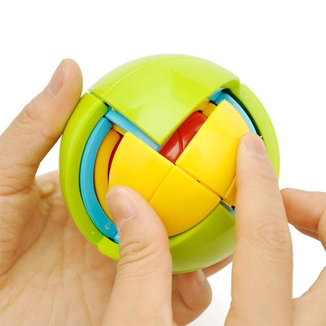 Zabawka Montessori 3D - interaktywna piłka układanka dla dzieci, wspierająca rozwój intelektualny, logiczne myślenie i umiejętność poznawania - prezent edukacyjny - Wianko - 2