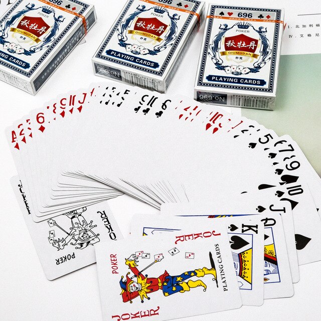 Kreatywne pudełko z papierowymi kartkami do gry karcianej z zagęszczonymi, trwałymi plastikowymi kartami Poker i narzędziami do sztuczek magicznych - Wianko - 3