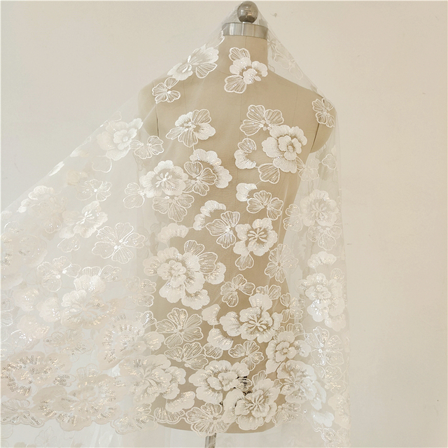 Koronkowa suknia ślubna z kreatywną tkaniną, zdobiona cekinami i akcesoriami DIY - Wianko - 4