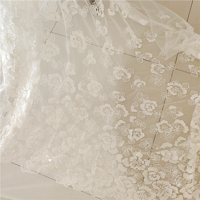 Koronkowa suknia ślubna z kreatywną tkaniną, zdobiona cekinami i akcesoriami DIY - Wianko - 8