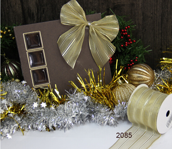 Złote paski organzy z drutem, 63MM X 25 jardów - dekoracje urodzinowe, prezentowe pakowanie - Wianko - 4