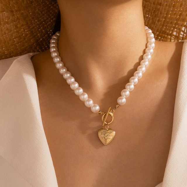 Naszyjnik Choker ze sztuczną perłą w kształcie geometrycznego serca z moneta wisiorkiem - biżuteria ślubna - Wianko - 1