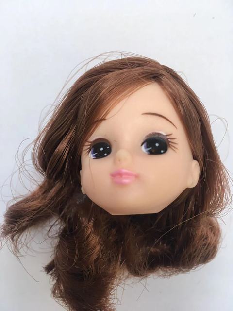 Długie włosy Licca - lalki głowy z krótkimi, długimi i kręconymi włosami, złote i żółte, DIY akcesoria lalki chłopiec dziewczyna - Wianko - 19