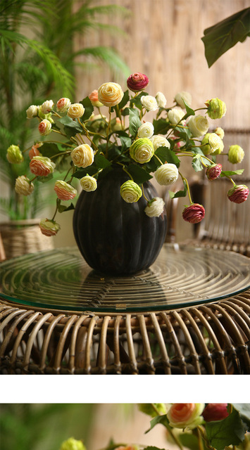 Sztuczne kwiaty z jedwabiu - 5 sztuk symulacji 3 głów małych kwiatów lotosowych do dekoracji wnętrz, ślubów i biura - Wianko - 3