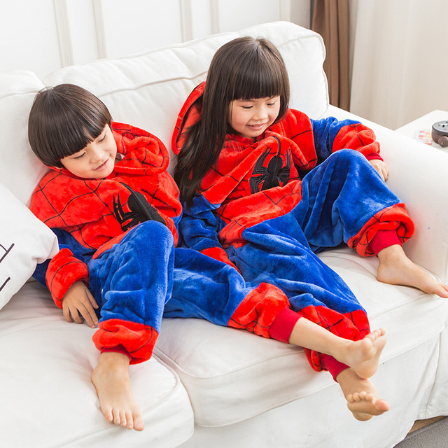 Jednorożec Kigurumi zimowa flanela, smok Stitch, piżama z kapturem dla dzieci w wieku przedszkolnym i szkolnym - Wianko - 2