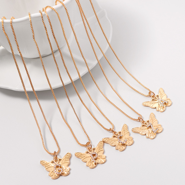 Modne naszyjnik łańcuszkowy z wisiorami motylkowymi i napisami wykonany z metalu z łańcuszkiem z parami biżuteryjnymi Rhinestone dla kobiet - Wianko - 8