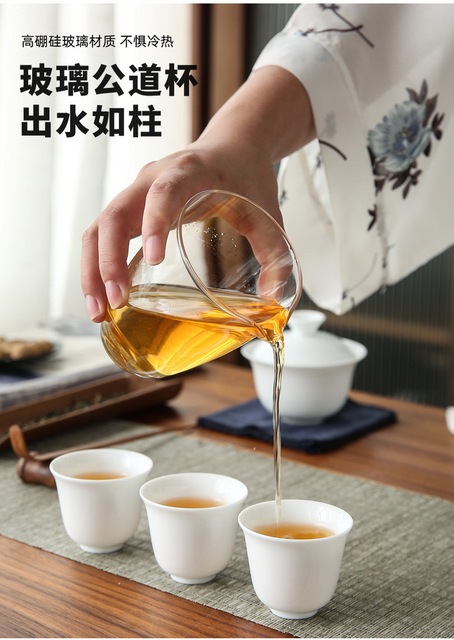 Podróżny zestaw do herbaty Kung Fu z białej porcelany Dehua w torbie z miską, szklanymi czajnikami, filiżankami, gaiwanem i sitkiem - Wianko - 13
