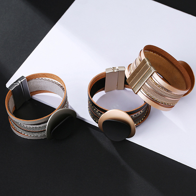 Modne okrągłe metalowe bransoletki urok dla eleganckich kobiet - złoty kolor, szeroka skórzana bransoletka i damska biżuteria - Wianko - 29
