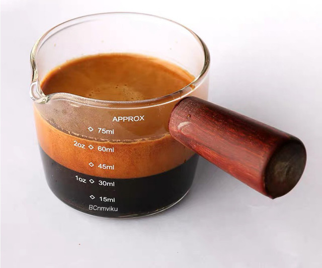 Kubek do espresso z drewnianym uchwytem, miarką i skalą 75ml - wysokiej jakości szkło borokrzemowe do domowej kawiarni - Wianko - 6