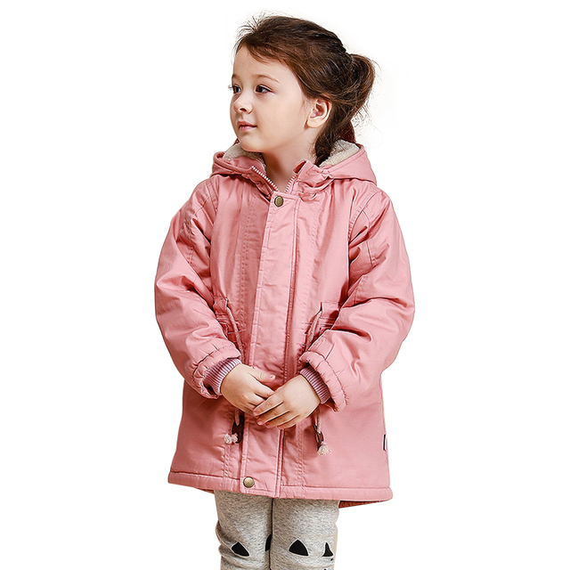 Pluszowe płaszcze zimowe dla dzieci, zagęszczone bawełnianą wkładką i lekką warstwą puchu, z kapturem i ciepłym wnętrzem – uniwersalne kurtki dla chłopców i dziewczynek - Wianko - 19