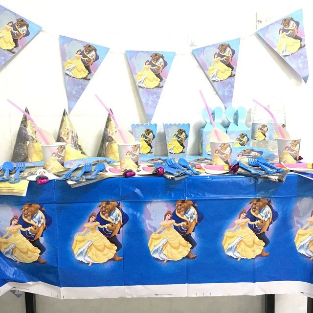 Dekoracje na imprezę urodzinową Piękno i Bestia - jednorazowe naczynia stołowe, talerze, serwetki, banery, słomki - Wianko - 1