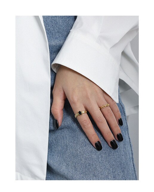 Prosty pierścień ze srebra 925 z czarnymi cyrkoniami w kształcie prostokąta, damski, 2021 - Wianko - 1