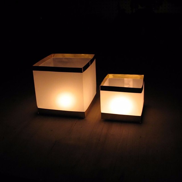 Pływające lampiony papierowe kwadratowe z latarniami, idealne na przyjęcia urodzinowe i ślubne - Wianko - 5
