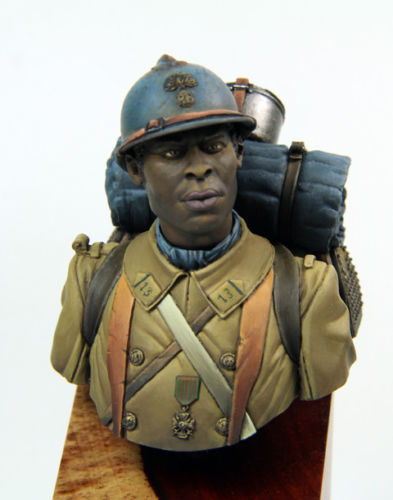 Model żołnierza alżeryjskiego z I wojny światowej w skali 1/12 w zestawie do samodzielnego montażu, wykonany z żywicy, niepomalowany - Wianko - 1