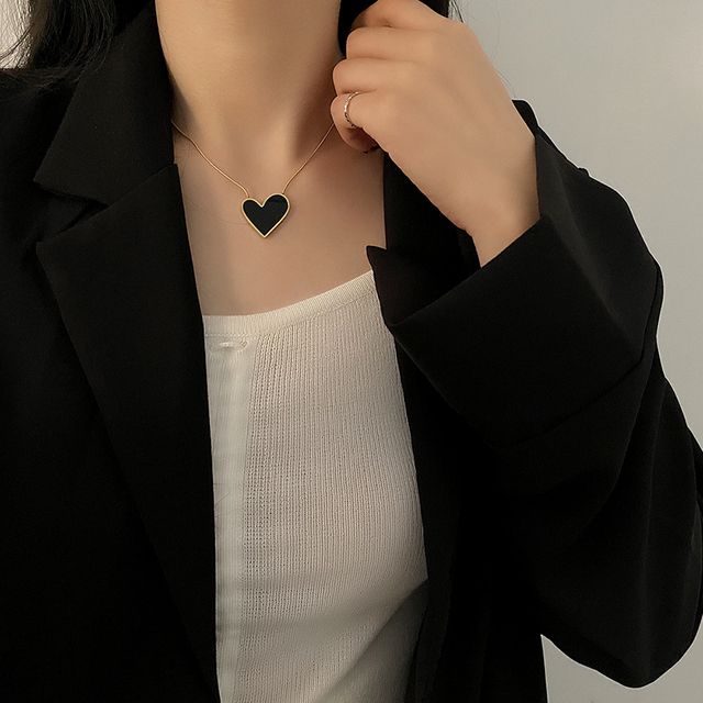 Naszyjnik serce w kolorze czarnym z wisiorkiem MEYRROYU, wykonany ze stali nierdzewnej, z cienkim łańcuszkiem, modny prezent na 2021 rok - Wianko - 3