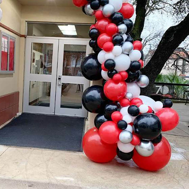 Zestaw 167 sztuk czerwonych, czarnych i białych lateksowych balonów, Garland Arch, 18 cali, chromowane metalowe srebrne balony, dekoracje ślubne i urodzinowe - Wianko - 2