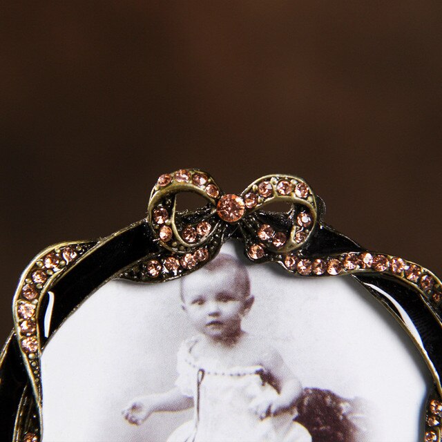 Kreatywna retro ramka na zdjęcia dzieci - ozdobiona perłami, metalowa, klasyczna - Wianko - 4