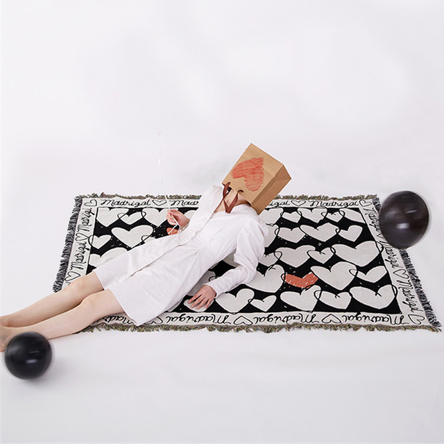Koc Little Love Song wielofunkcyjny z czerwonym sercem - osłona przeciwpyłowa, klimatyzacja, koce na łóżko - Wianko - 3