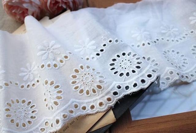 Białe gorąca bawełniana haftowana koronka z kwiatowym wzorem - 14cm szerokości - Wianko - 12