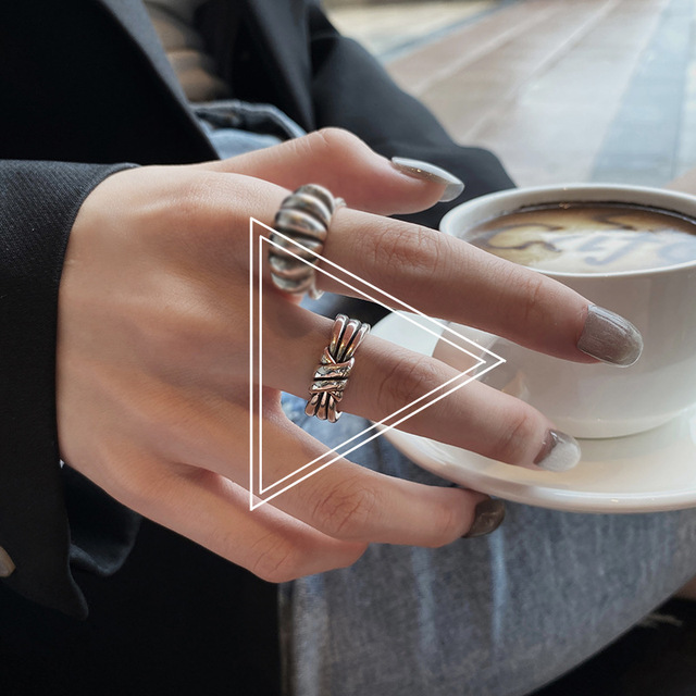 Srebrny pierścionek w stylu vintage z geometrycznym wzorem, regulowany łańcuchem, męski i damski - Wianko - 3