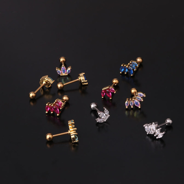 Kolczyki do Tragusu z koronkowym wzorem i kolorowym kryształem, ze stali chirurgicznej - Wianko - 26