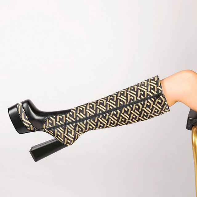 Luksusowe damskie buty na platformie z grubymi szpilkami - mieszane kolory, idealne na party OL - Wianko - 1