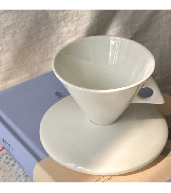 Kubek ceramiczny Skandynawski Styl Minimalistyczny, biały, zestaw z filiżanką i spodkiem, wysokiej jakości porcelanowy, geometryczny design - Wianko - 6