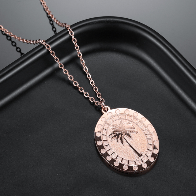 Personalizowany naszyjnik z grawerem - złoty stalowy wisiorek palma z pierwszą literą imienia, w kształcie liścia klonu - prezent dla kobiet i mężczyzn - Wianko - 5