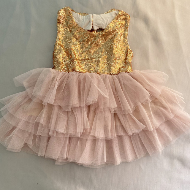 Sukienka dla dziewczynki z cekinami, złota, elegancka, bez rękawów - Wianko - 32
