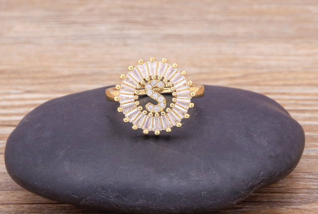 Nowy złoty pierścień regulowany otwierający ze złotą metalową literą A-Z - biżuteria w stylu wesele i rodzinny prezent - Wianko - 27