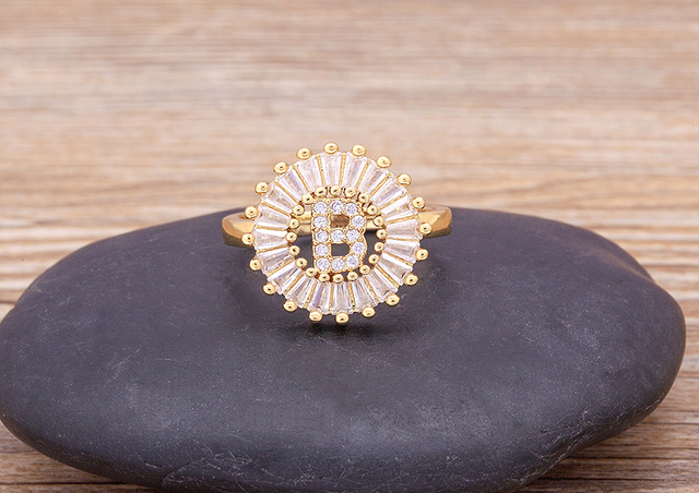 Nowy złoty pierścień regulowany otwierający ze złotą metalową literą A-Z - biżuteria w stylu wesele i rodzinny prezent - Wianko - 10
