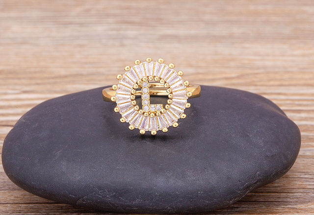 Nowy złoty pierścień regulowany otwierający ze złotą metalową literą A-Z - biżuteria w stylu wesele i rodzinny prezent - Wianko - 20