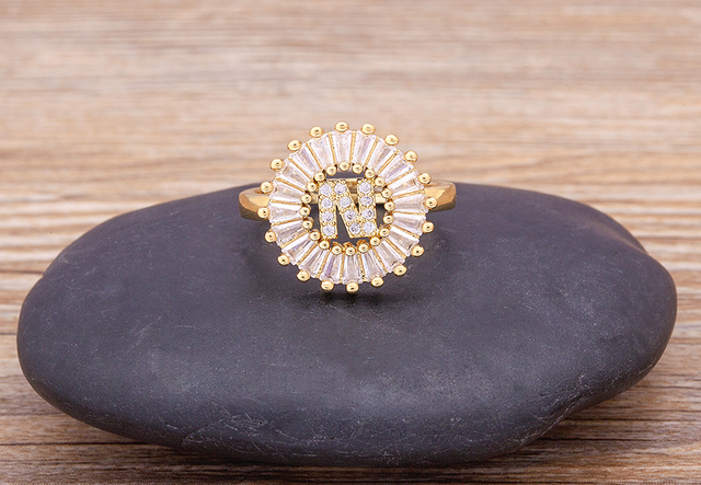 Nowy złoty pierścień regulowany otwierający ze złotą metalową literą A-Z - biżuteria w stylu wesele i rodzinny prezent - Wianko - 22