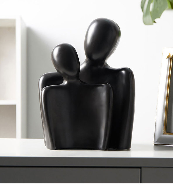 Rzeźba ceramiczna - Skandynawski abstrakcyjny uścisk pary kochanków - Nowoczesna prezencja ślubna - Duże, matowe posągi - Wianko - 18