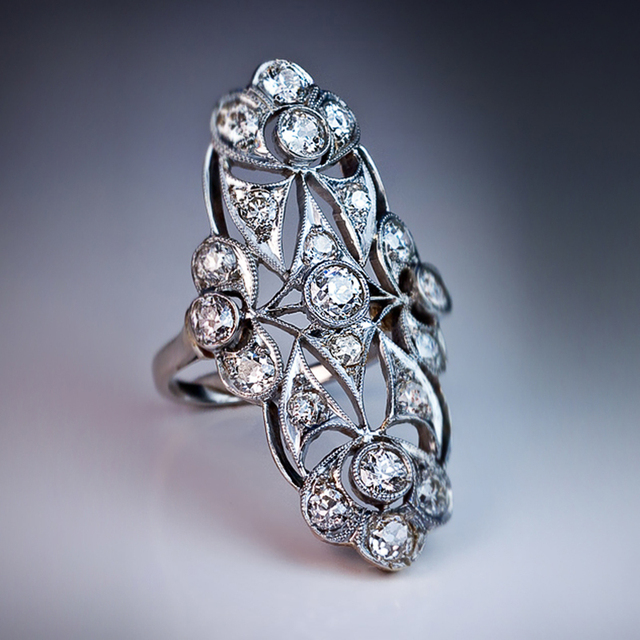 Luksusowy pierścionek z kryształem dla eleganckiej kobiety na wyjątkowe okazje ślubne - Wianko - 4