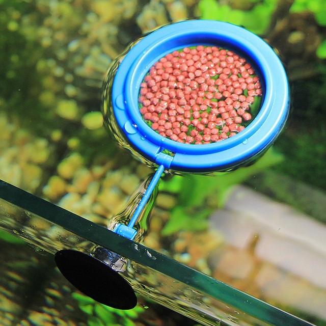 Podajnik pływający do karmienia ryb w akwarium z kołem roślinnym - Wianko - 7