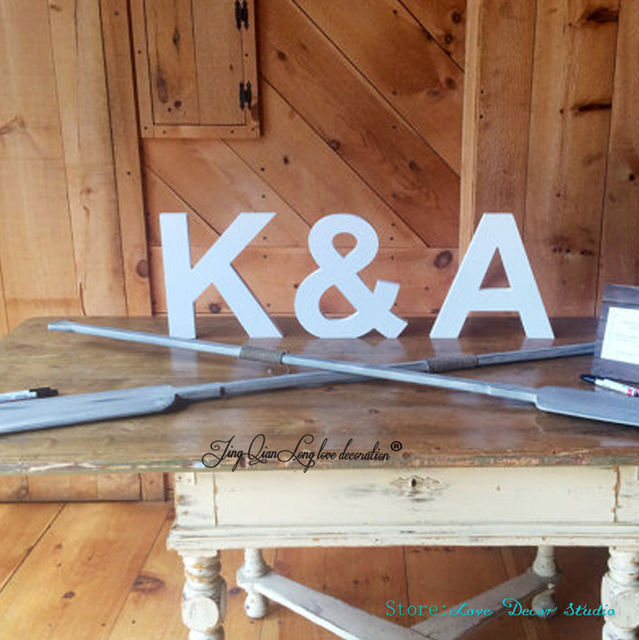 Drewniane litery wolnostojące - zestaw 3 sztuk, personalizowane dekoracje stołowe na ślub - listy 12 - Wianko - 5