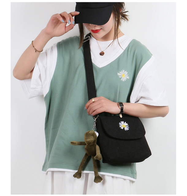 Torebka damska z haftem Daisy na ramię z zamkiem - sztruksowe paski, kontrastowe kolory - Wianko - 17