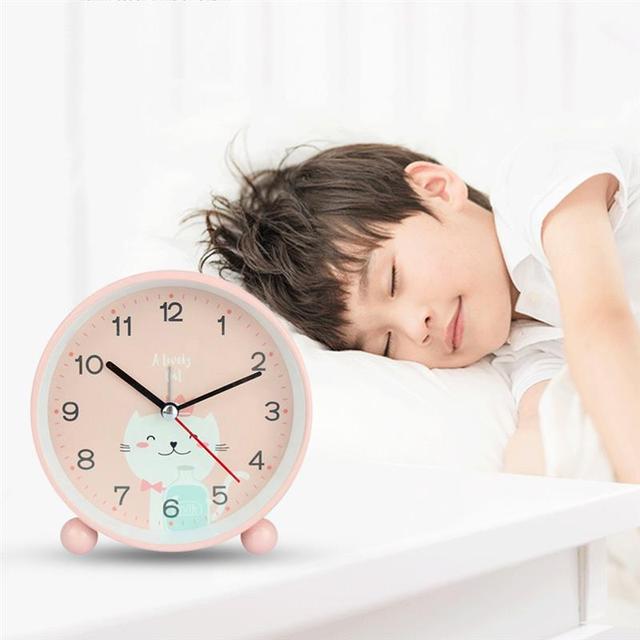 Budzik dla dzieci z funkcją treningu spania Cute Animal Sleeping Trainer, z oświetleniem nocnym i cyfrowym wyświetlaczem LED - Wianko - 7