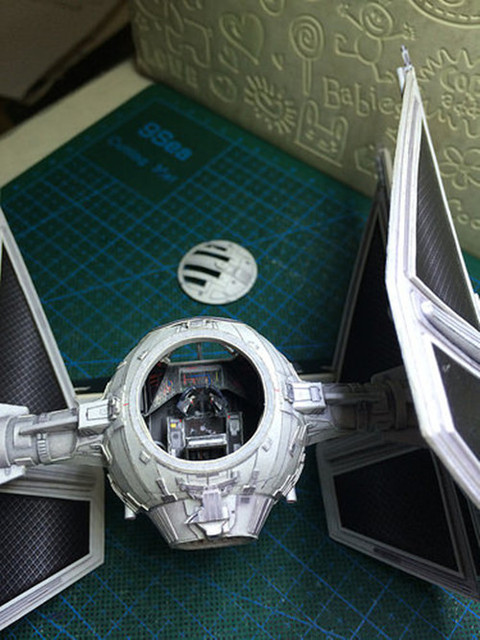 Zestaw modeli TIE interceptor - papierowy DIY rzemieślniczy - ręcznie robiona zabawka puzzle - Wianko - 2