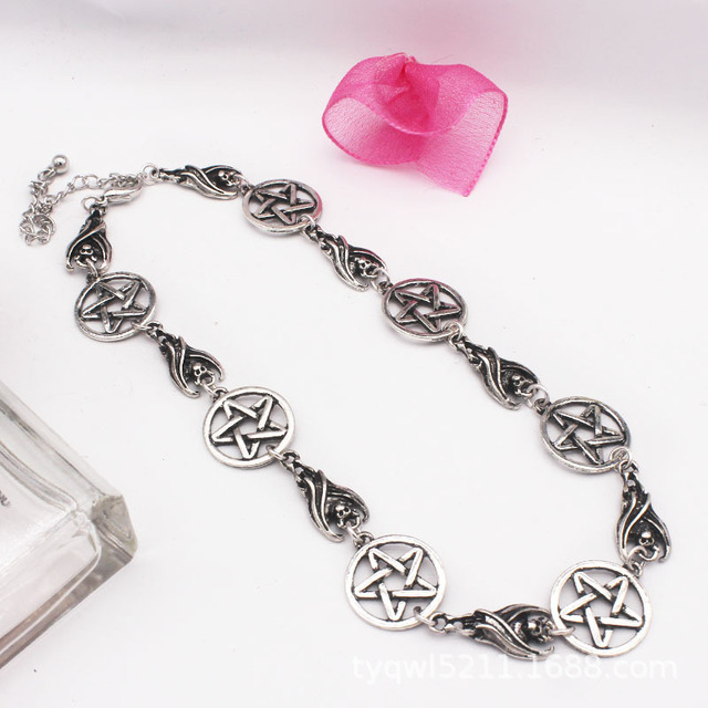 Zestaw biżuterii Nowy Punk dla kobiet - srebrny łańcuszek na szyję z obojczykiem w kształcie gwiazdy Pentagram oraz kolczyki bat, bransoletki - Wianko - 10