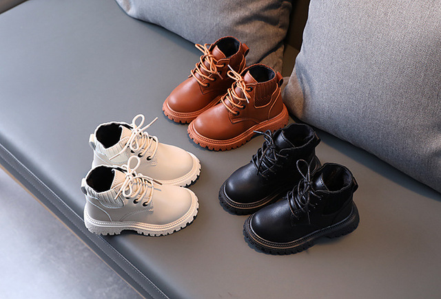 Buty dziecięce na platformie jesienne/zimowe dla chłopców i dziewcząt, klasyczne w kolorze czarnym, brązowym i białym, przytulne dla maluchów E07311 - Wianko - 1
