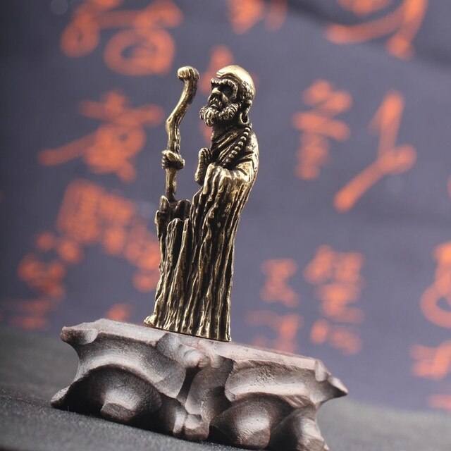 Figurka Bodhidharma antycznej brązowej miedzi ozdoba dekoracyjna do salonu i biurka - Wianko - 4