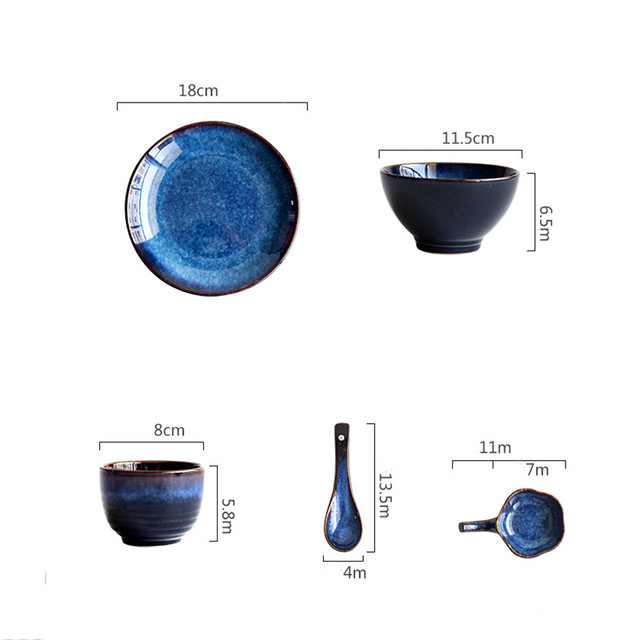 Miseczka porcelanowa z głębokim niebieskim wzorem i japońskim stylem - Wianko - 1